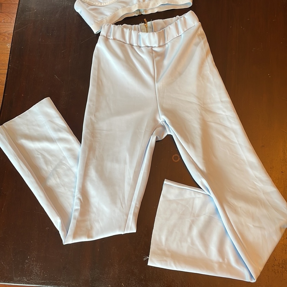 2 Piece Set - image 2